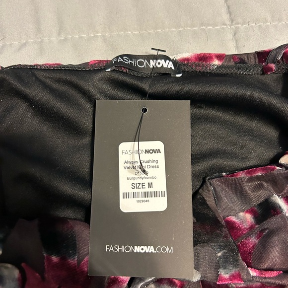 Fashion Nova Mini Dress - Picture 3 of 3